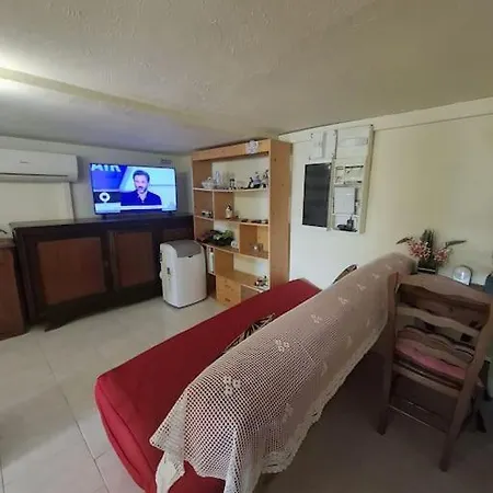 Happy Apartment